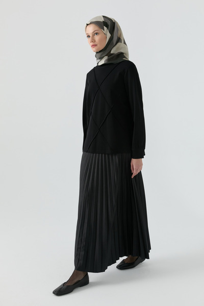 Tuğba Önü Dikiş Detaylı Takım - Siyah