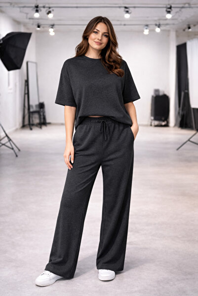 YAKAMEL Γυναικείο καλοκαιρινό κοντομάνικο μοντέρνο σετ με λαιμόκοψη ποδηλάτου