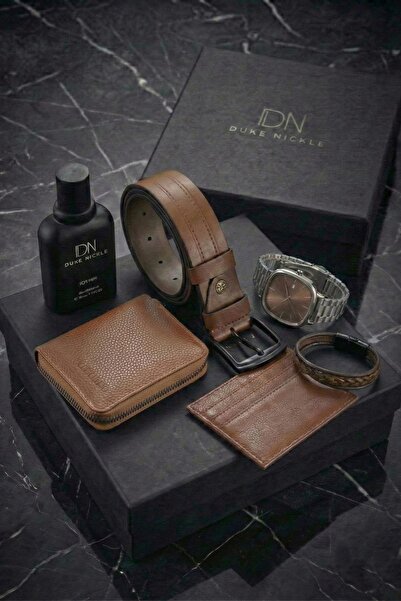Duke Nickle Erkek Gümüş Kol Saati Kahverengi Kemer Cüzdan Kartlık Parfüm Bile...