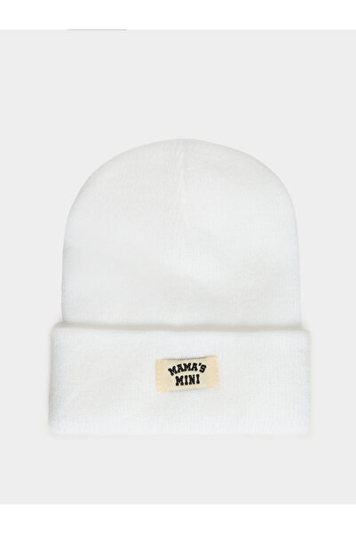 Styli قبعة محبوكة بتفاصيل رقعة