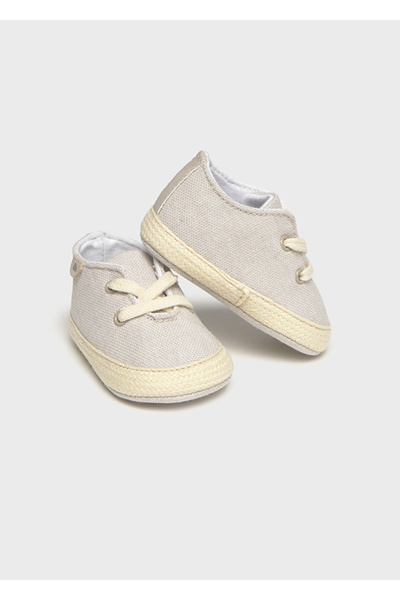 MAYORAL Newborn Lace-Up Booties