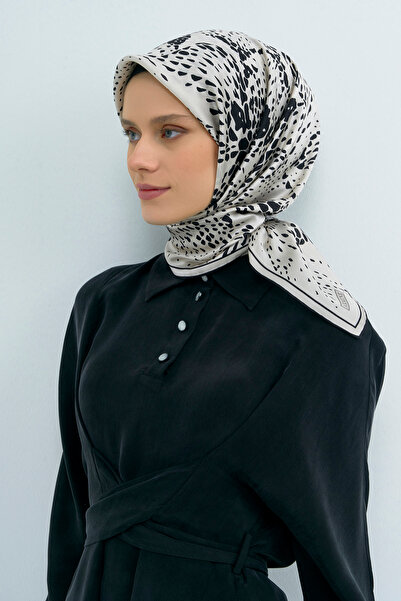 Armine Eșarfă de mătase Sura 9552DS