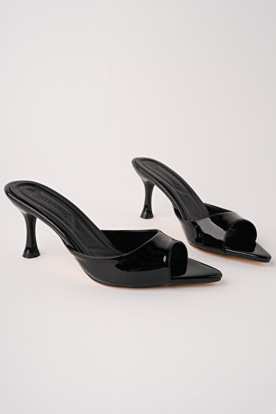 NOBLE TREAD SHOES Women's Pointed Toe Thin Heel 7 cm Stylish Slippers Sandals