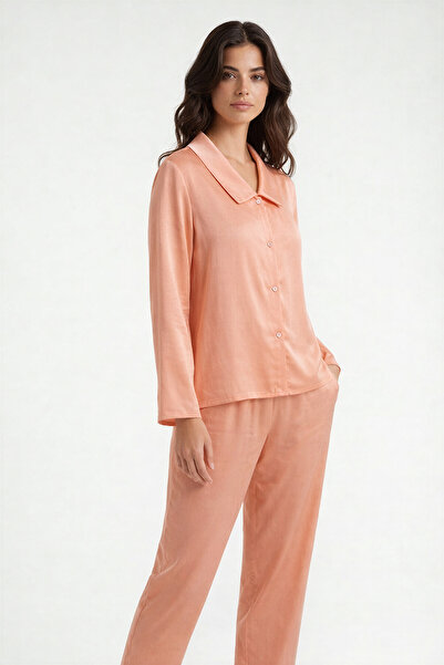 Feu De Elu Amoris Salmon Long Satin Pajama Set