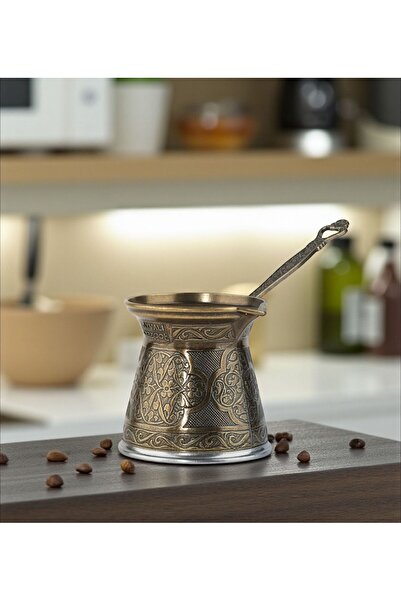 ArnaBella Classic 7-Person Antique Yellow Cast Iron Milk Jug Large Size 600 m...