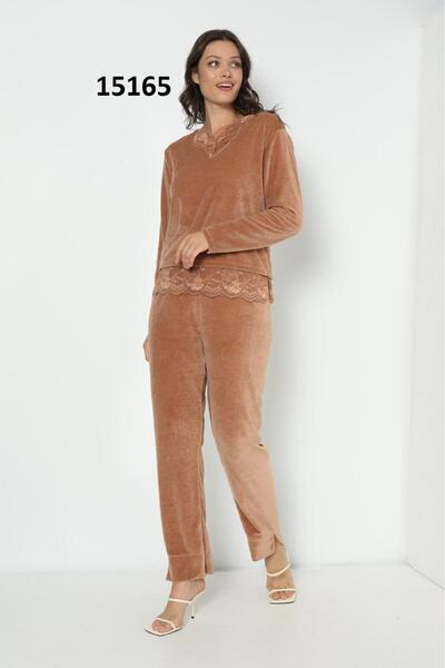 Sevim Women's Cinnamon Color Pajama Set