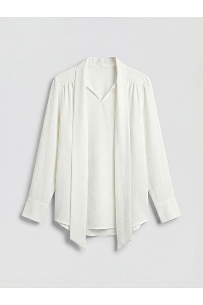 LC Waikiki Λευκός γιακάς φουλάρι από το κατάστημα GiyÇık Με σούρες oversized ...