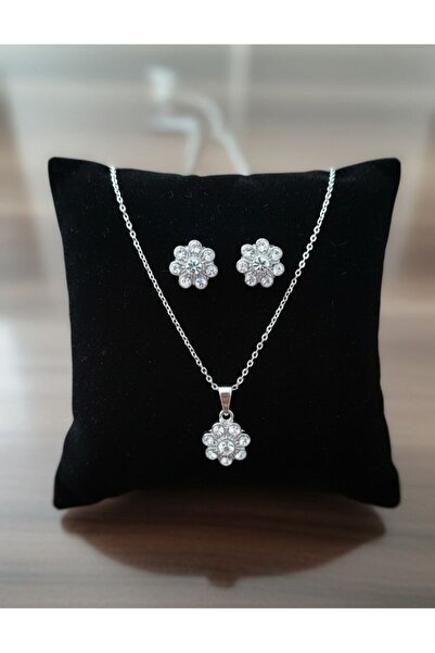 REBRAND Silver Accessory Set, Necklace and Earrings