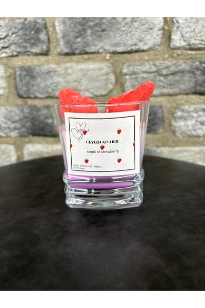 Store Smell of strawberry