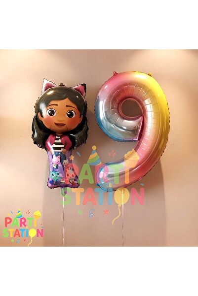 Parti Station مجموعة بالونات عيد الميلاد من جابي دولهاوس كونسبت لعمر 9 سنوات
