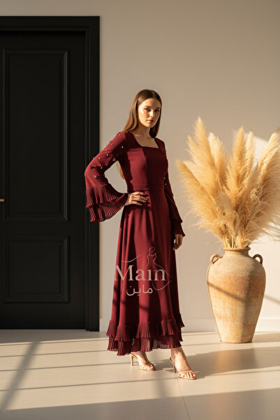MAIN DRESS Burgundy dress with blouse sleeves