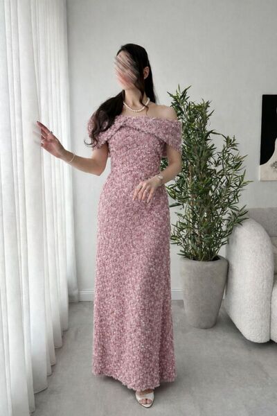 Other Soft pink long dress with roses
