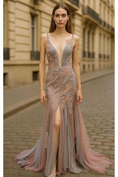 KALDE A very elegant evening dress