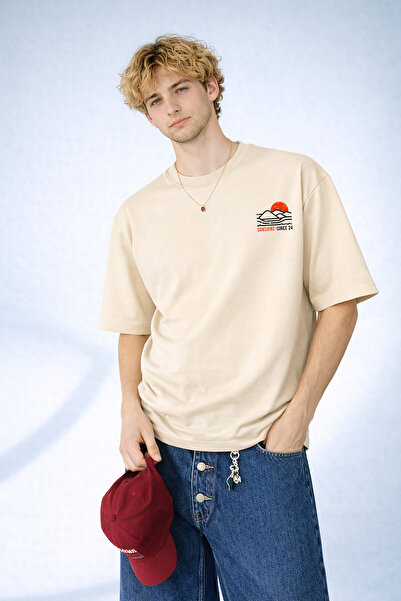 caddekombin Men's Ocean Layers: Blue-Toned Rectangular Graphic Design Beige T...