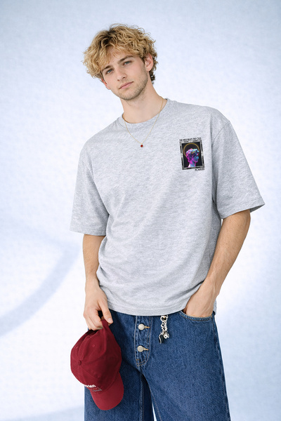 caddekombin Men's Neon Renaissance: David Bust Neon Graphic Printed Gray T-Shirt