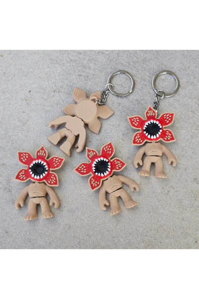 rafsen سلسلة مفاتيح سترينجر ثينجز - مع شخصية ديموغورجون