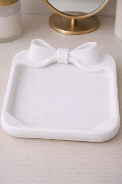 Vescarri Stylish Jewelry Tray with Bow Detail