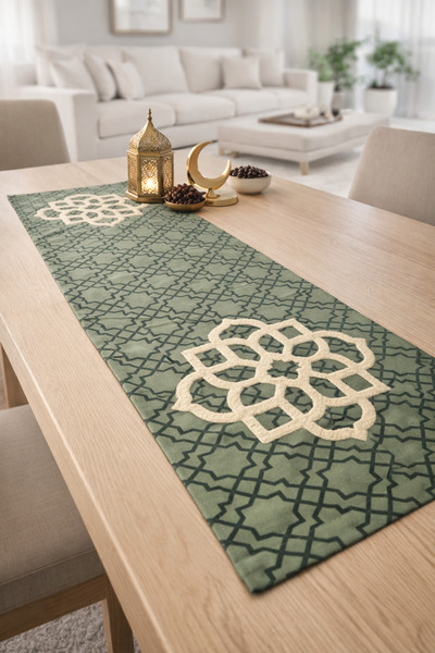 Pilloveland Runner - Punch Embroidered Runner - 40*140 cm Mold Green Motif - ...