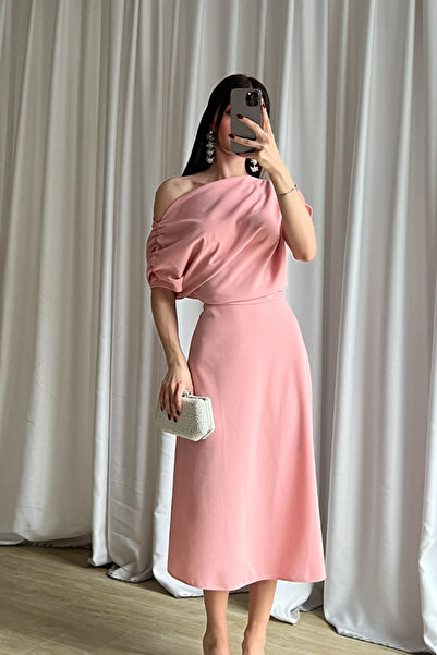 Klex Kadın Tek Omuz Drapeli Midi Elbise – Şık, Zarif ve Davetlik Tasarım