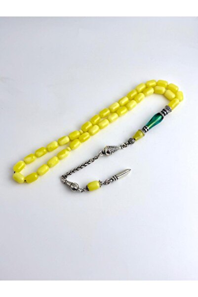 221331 A distinctive rosary made of Faturan, an Ottoman witness