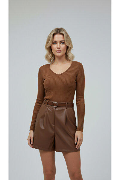 NEW JOURNAL Kadın Kahverengi Yüksek Bel Kemerli Suni Deri Şort NJ67