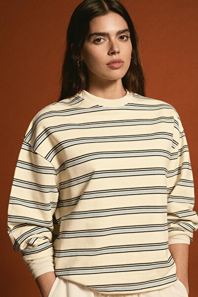 Bershka Çizgili bisiklet yaka kazak