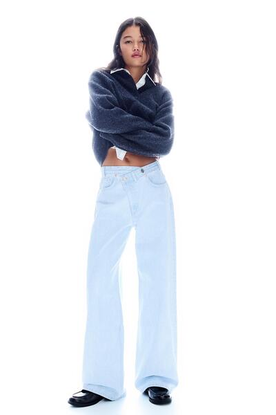 Bershka Çapraz belli yüksek bel geniş paça jean