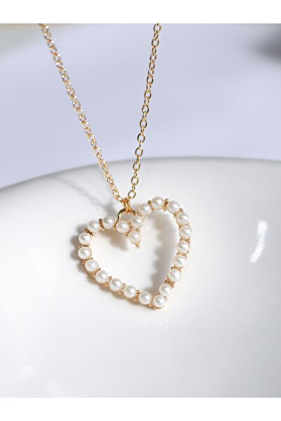 Reorah Collection قلادة قلب مرصعة باللؤلؤ