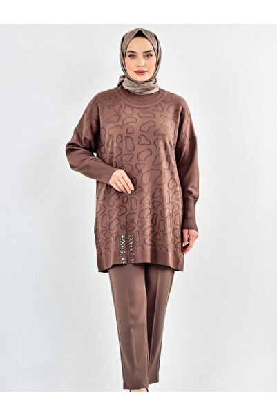 Balgüneş Tekstil Kadın İnci Detaylı Taş Desenli Şık Triko Tunik