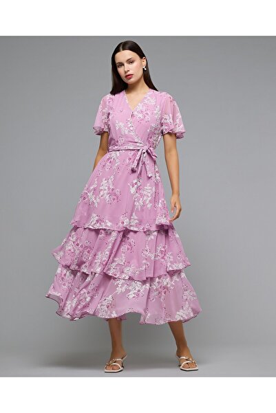 R&B Floral Patterned Midi Dress with V-Neck and Flutter Sleeves