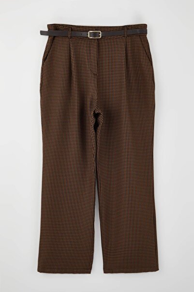 Trendyol Curve Brown Plaid/Checkered Wide Leg Belted Plus Size Pants Tbbss26A...