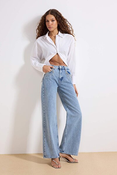 Trendyol Collection Niebieskie, kryształowe dodatki, jeansy z wysokim stanem ...