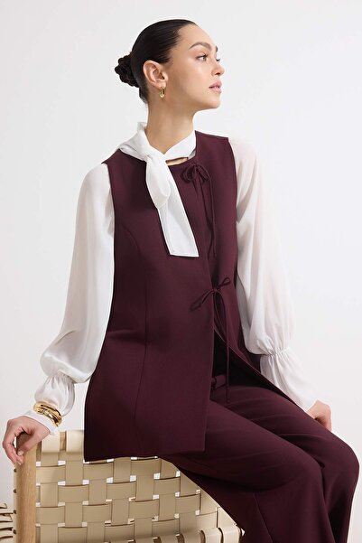 Trendyol Modest طقم ملابس إسلامية من ماركة موردم ريجولار فينيكي بتفاصيل حياكة...