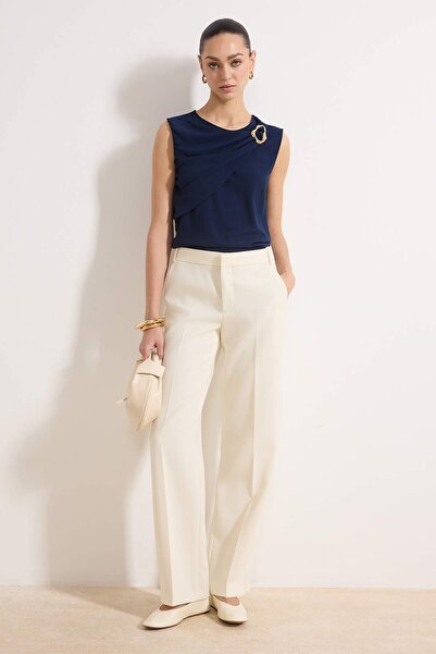 Trendyol Collection Синя блузка з аксесуарами та деталізованим плетінням TWOS...