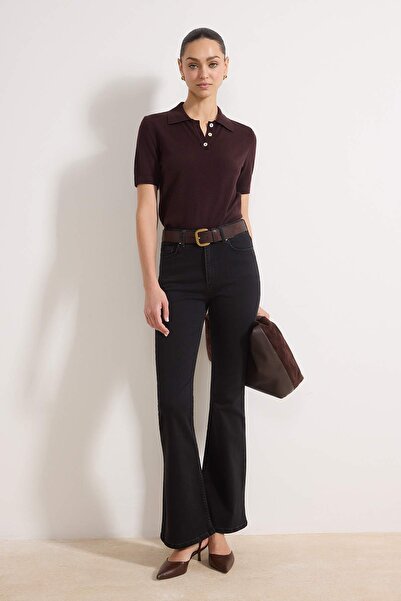 Trendyol Collection Schwarze High-Waist-Flare-Jeans aus weichem, extra dehnba...