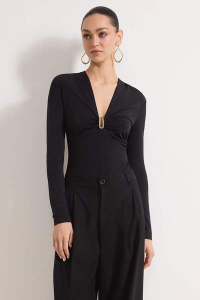 Trendyol Collection Black Deep V-Neck Knitted Bodysuit with Accessory and Dra...