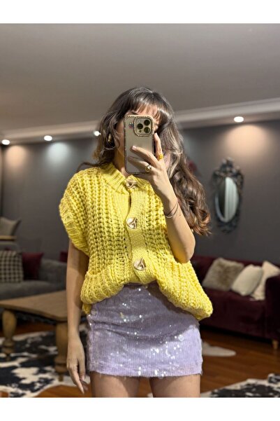 MODAGK Thick Knitted Premium Trend Vest with Gold Buttons