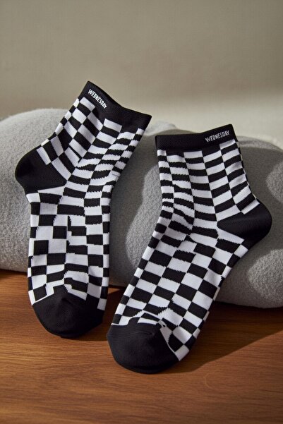 Sihir Dükkanı Wednesday Checkered Socks
