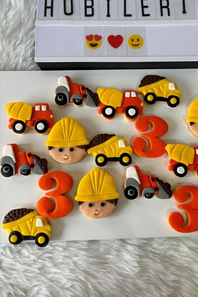 Miranın Hobileri İş Makinalı Şeker Hamurlu Butik Kurabiye 20 Adet