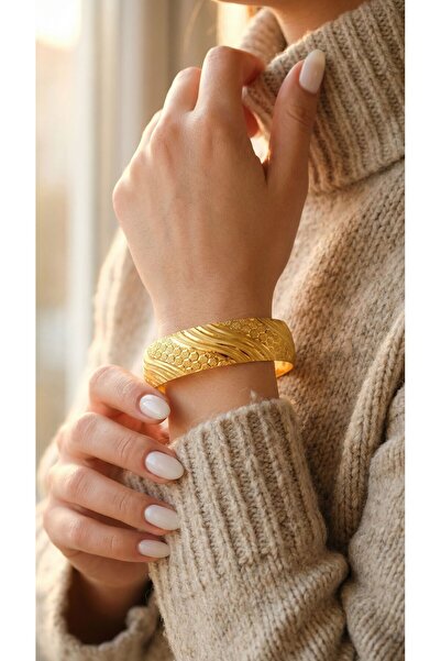 FerizZ Kadın Altın Kaplama Desenli Bilezik 15mm