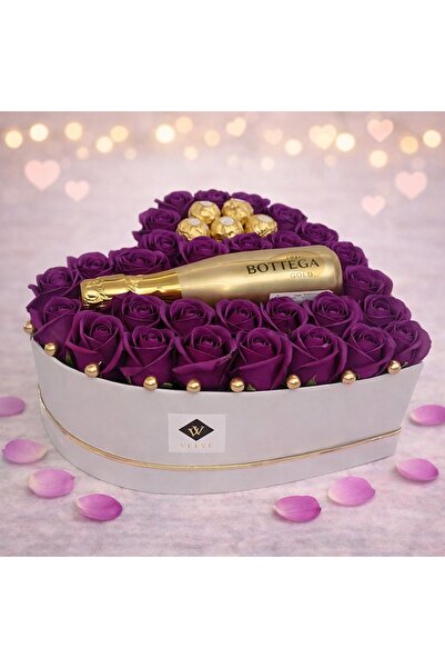 velve Aranjament floral Opulence,cutie inima cu trandafiri de sapun mov,Prose...