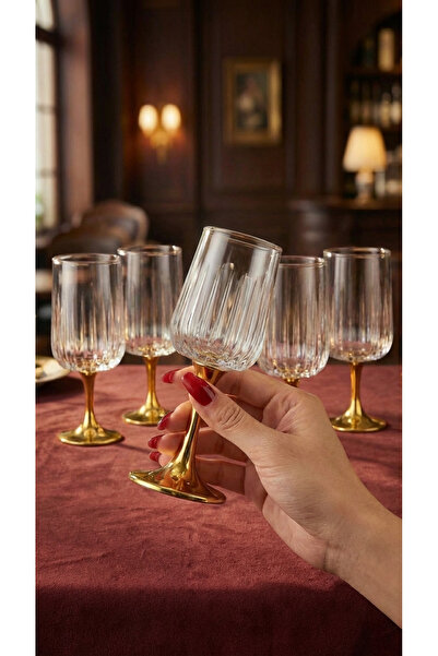 FAIR HOME طقم أكواب قهوة زجاجية بأرجل معدنية ذهبية من نوفا - 6 × 135 مل.