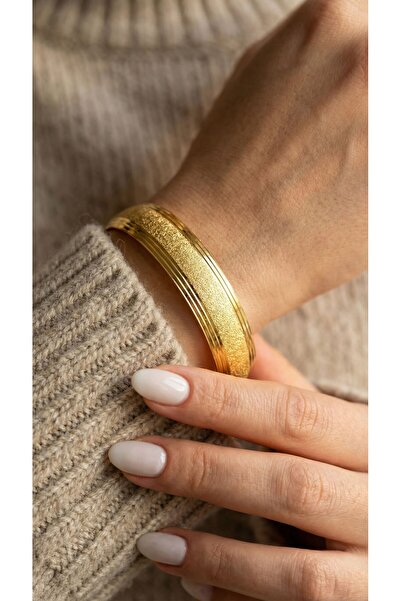 FerizZ Altın Kaplama Simli Çizgili Model 1.5 cm İmitasyon Bilezik BLZ-3133