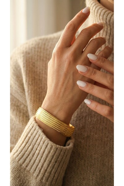 FerizZ Altın Kaplama Dik Çizgili 1.5 cm Bilezik BLZ-3076