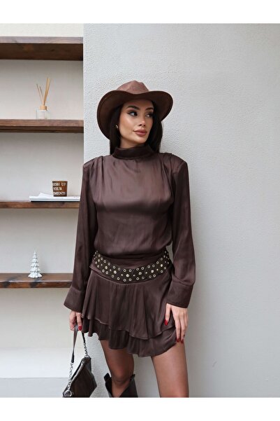 ESRAHELVACI Shoulder Pad Piece Belt Detailed Satin Skirt Set