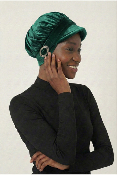 elysianfidan قبعة مخملية بتفاصيل مشبك خضراء اللون، حجاب جاهز على شكل عمامة، م...