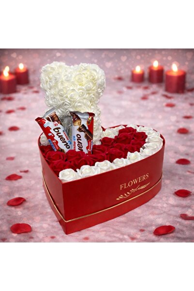 velve Cadou femei cutie inima rosie cu trandafiri de sapun, ursulet din trand...