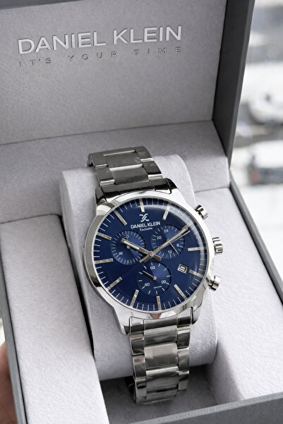 Daniel Klein ساعة يد رجالية من الفولاذ الأزرق الداكن بوظائف داخلية نشطة للخطو...