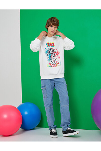 Koton سترة تسمانيا ديفيل كبيرة الحجم مطبوعة بترخيص