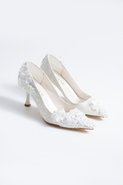 RUXENE EVER SİVRİ BURUN DANTEL VE İNCİ İŞLEMELİ 6 CM İNCE TOPUK STİLETTO NİKA...